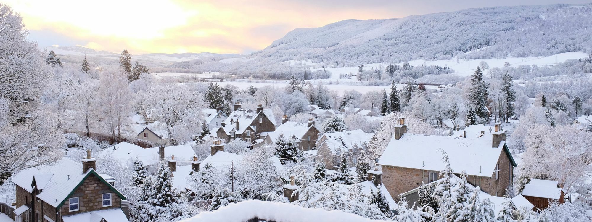 Knockendarroch Hotel Pitlochry Exterior photo